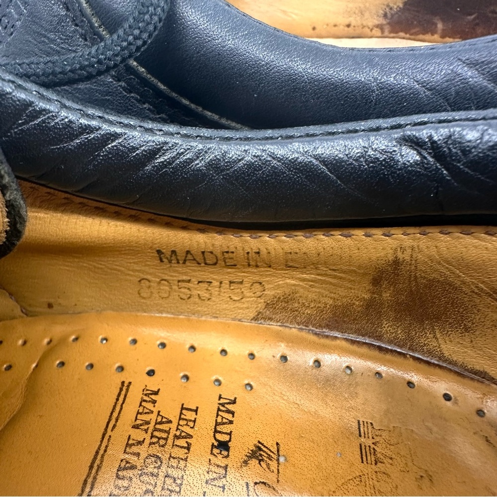 Dr Marten 8053 Classic Black Leather Men's Shoes Size 4 Lug Sole Leather 10 Eye - Picture 8 of 13